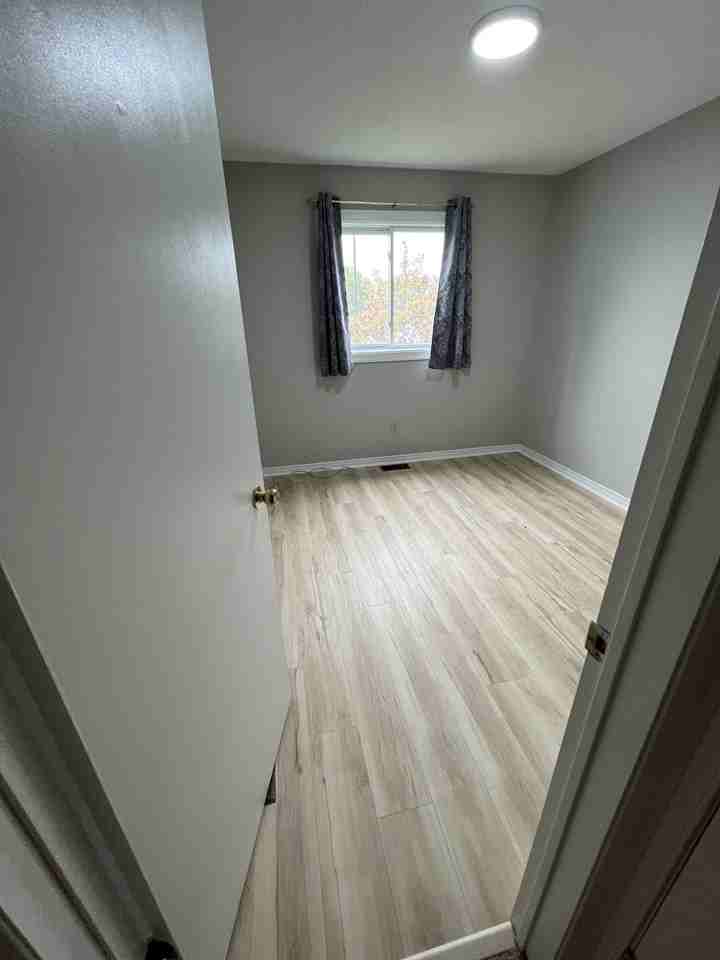 1241 Huntington Cir - Photo 6 of 25
