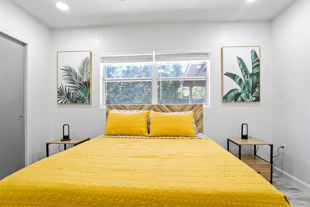 1422 Dauphin Ln #1094223P - Photo 7 of 13