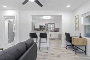 featured image of 1422 Dauphin Lane