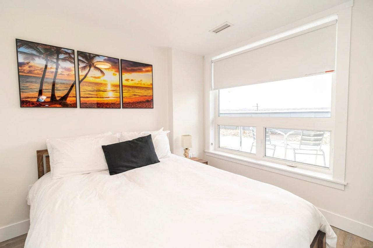 3075 Devonshire Avenue - Photo 3 of 24