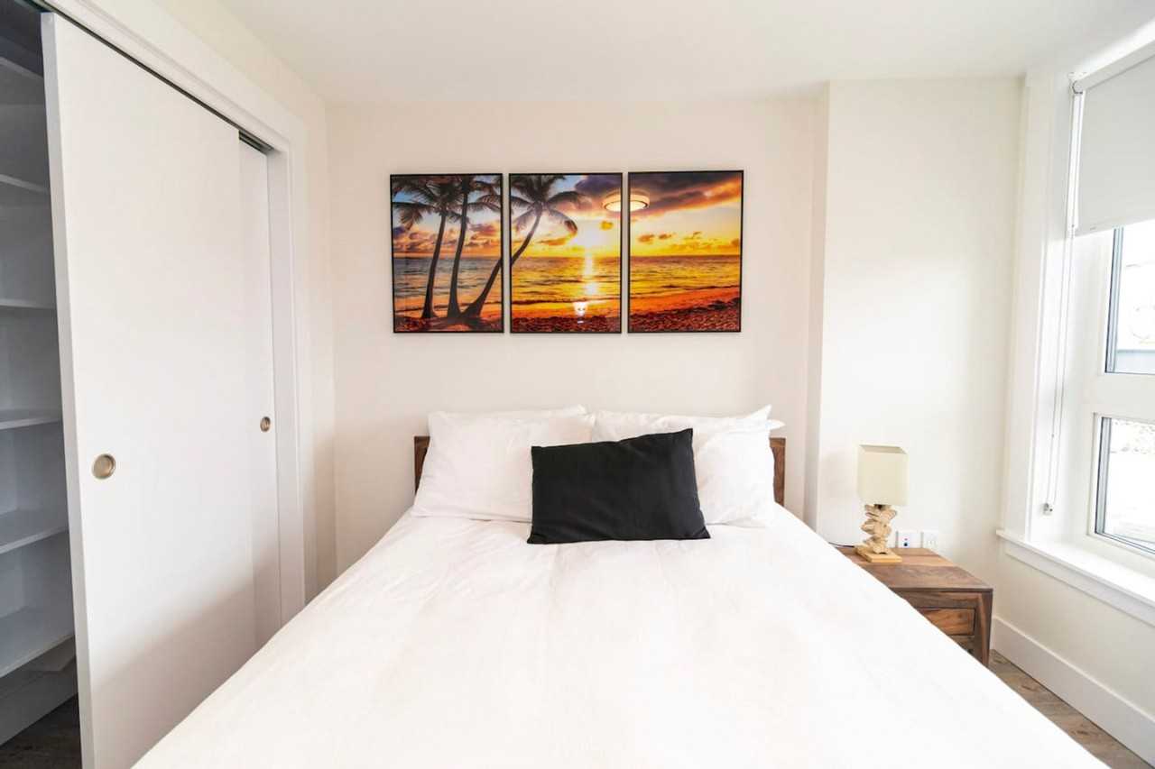 3075 Devonshire Avenue - Photo 4 of 12