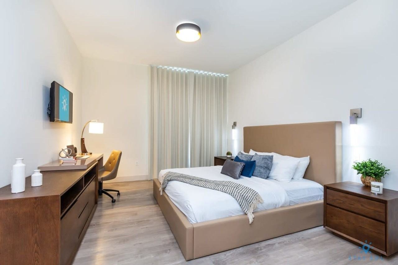 777 N Ocean Dr #1227262P - Photo 4 of 37