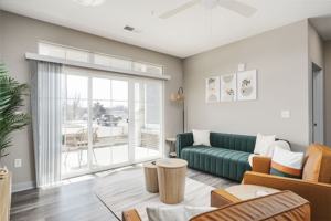 featured image of 5825 Sunset Way