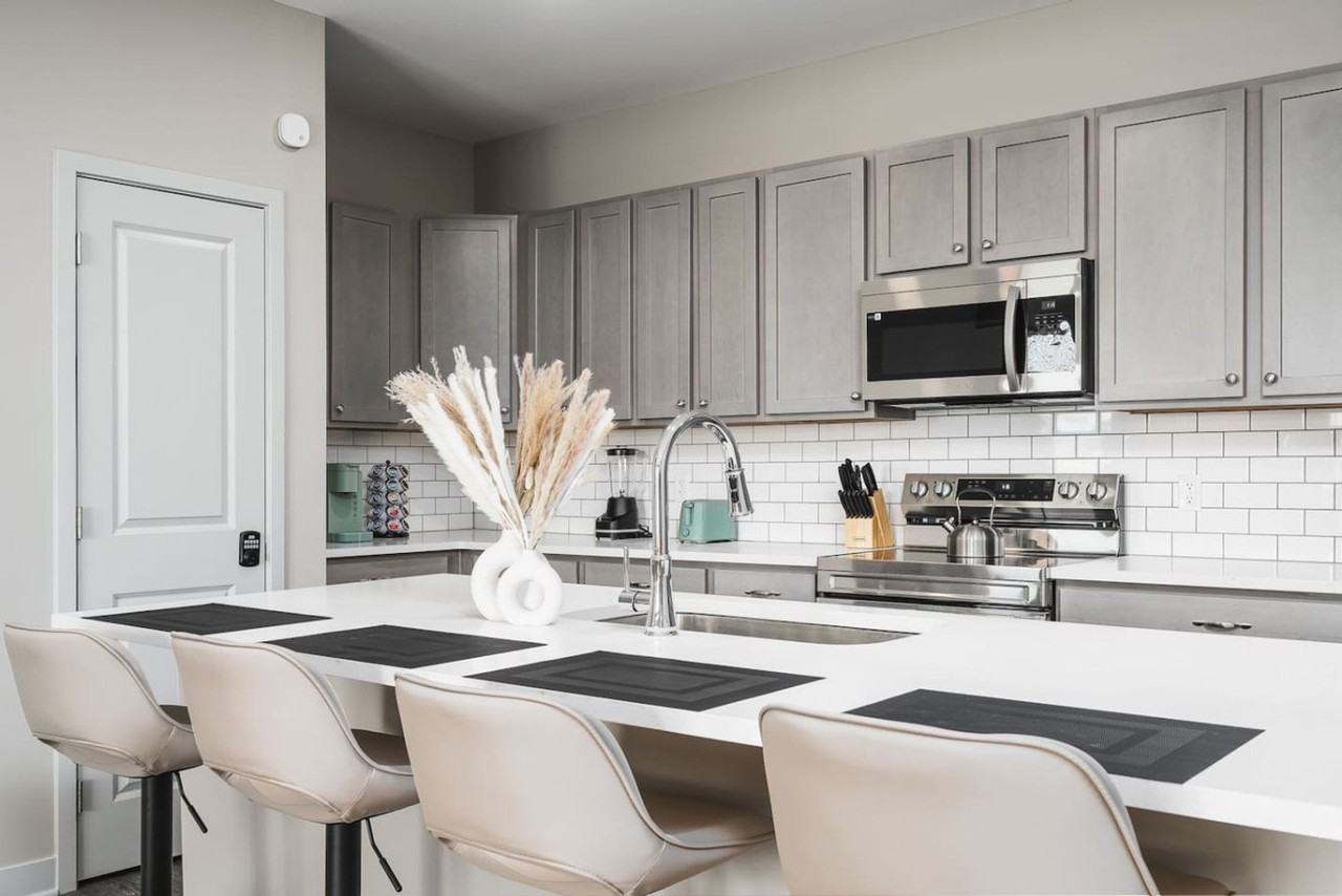 5825 Sunset Way #1228653P - Photo 4 of 46