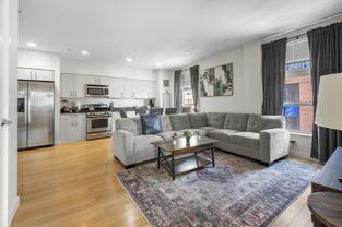 601 Albany St - Photo 1 of 1