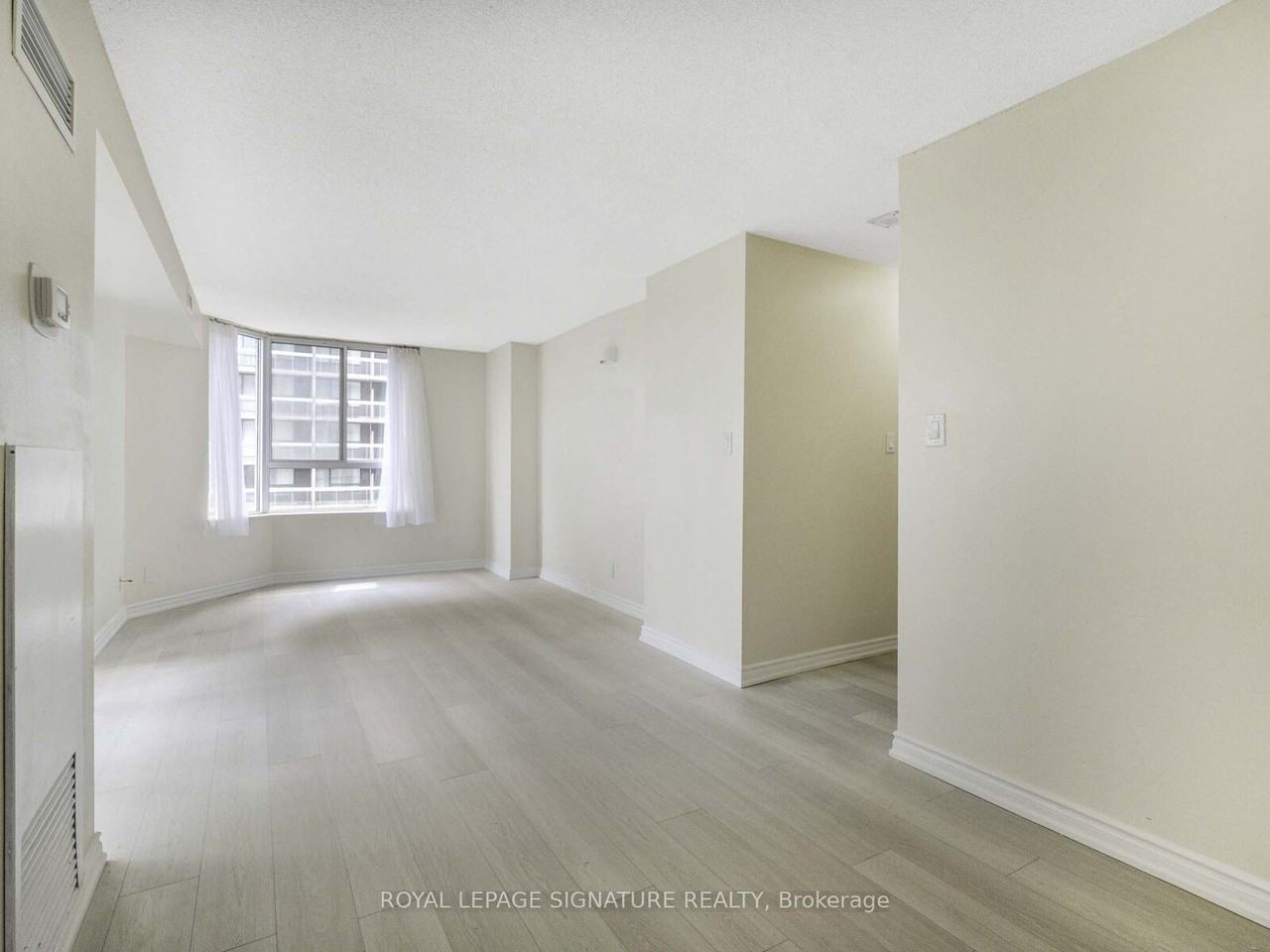 44 Gerrard Street West #1006 - Photo 3 of 20