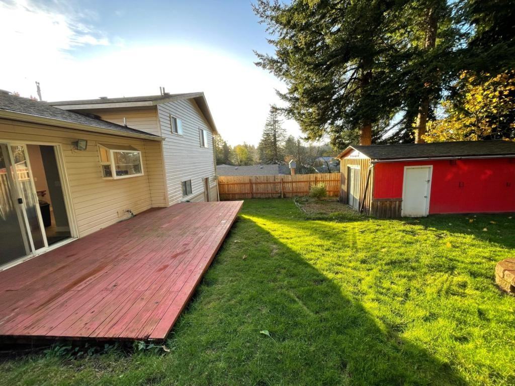 1396 Se 18th St - Photo 3 of 16