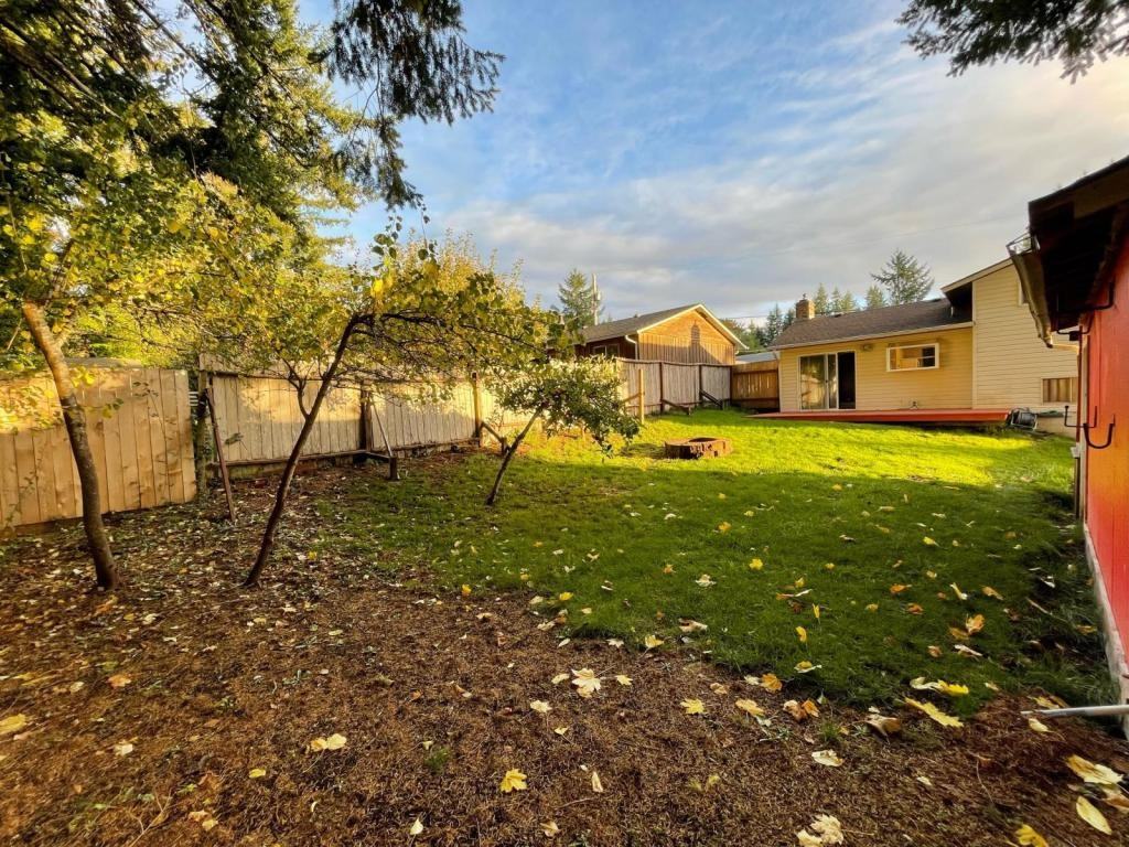 1396 Se 18th St - Photo 4 of 16