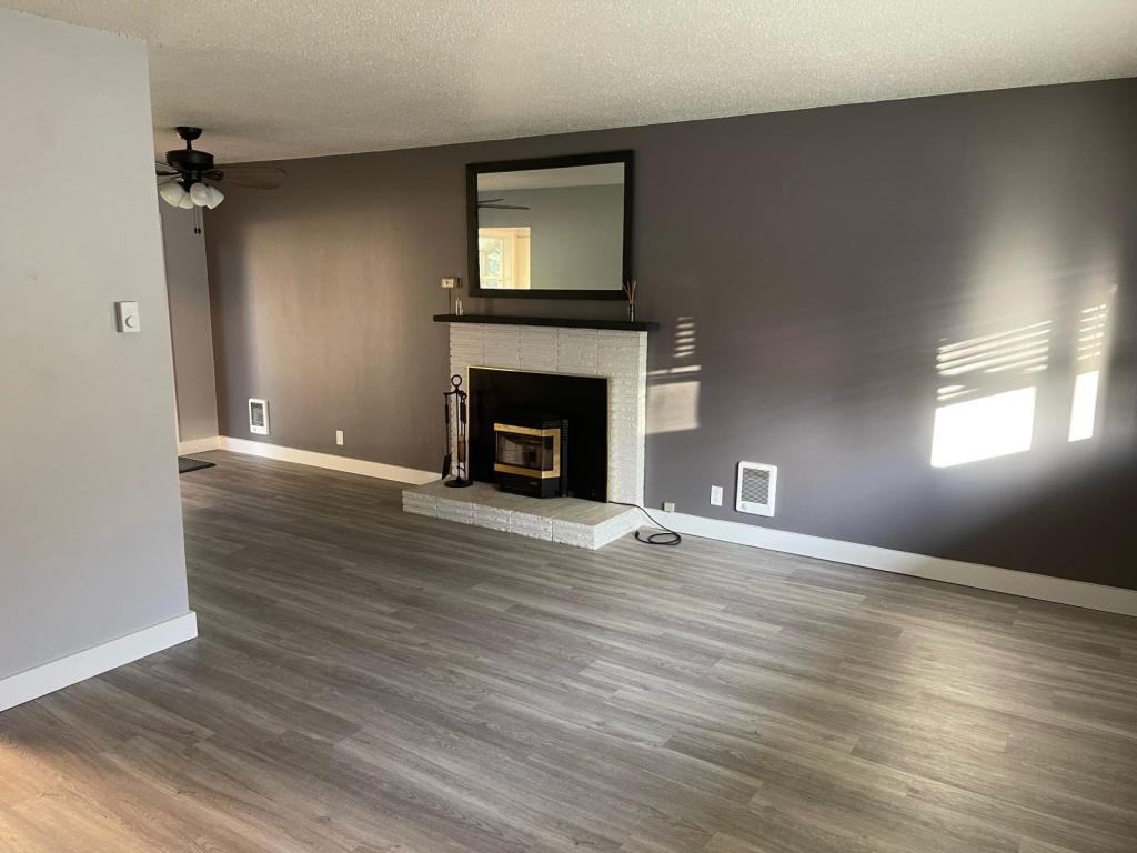 1396 Se 18th St - Photo 5 of 16