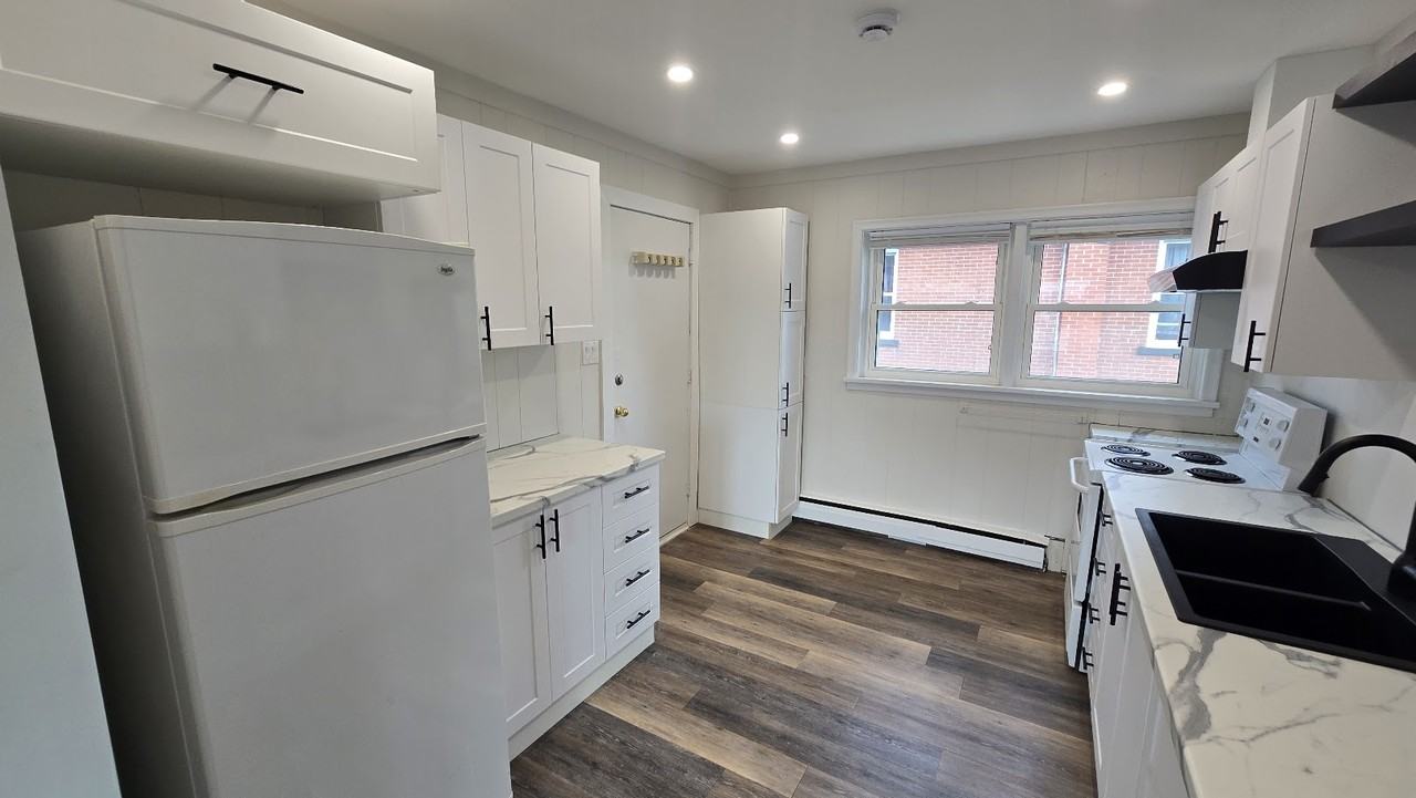 96 Emily Street #4 - Photo 4 of 16