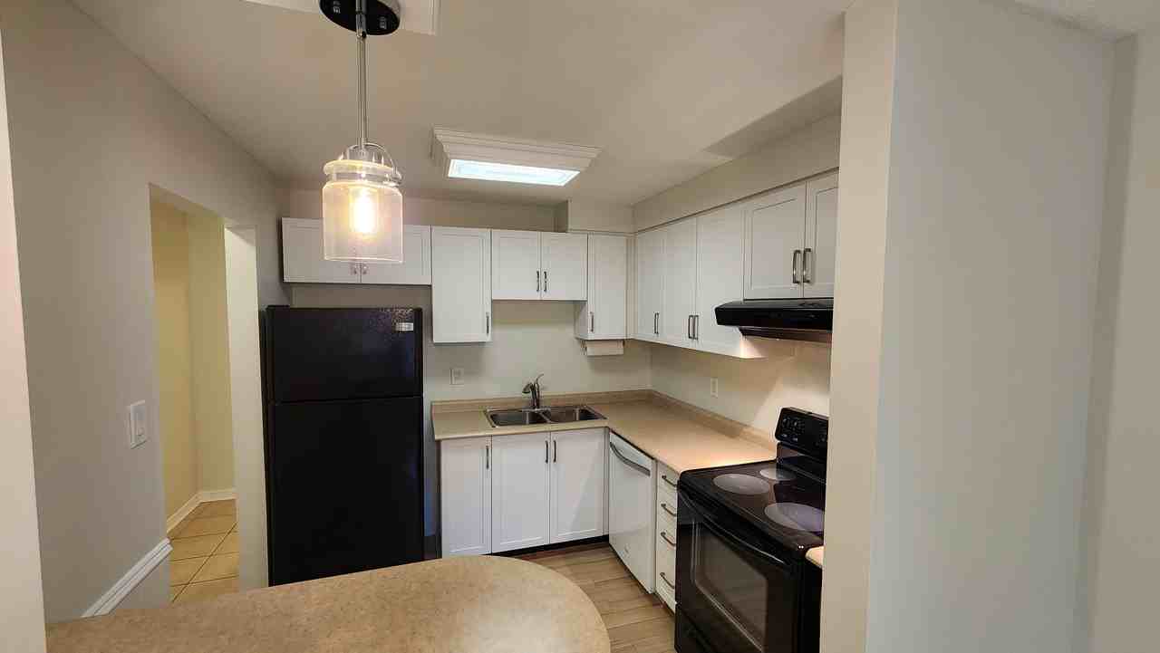 11 Meadow Lane #1 - Photo 3 of 16