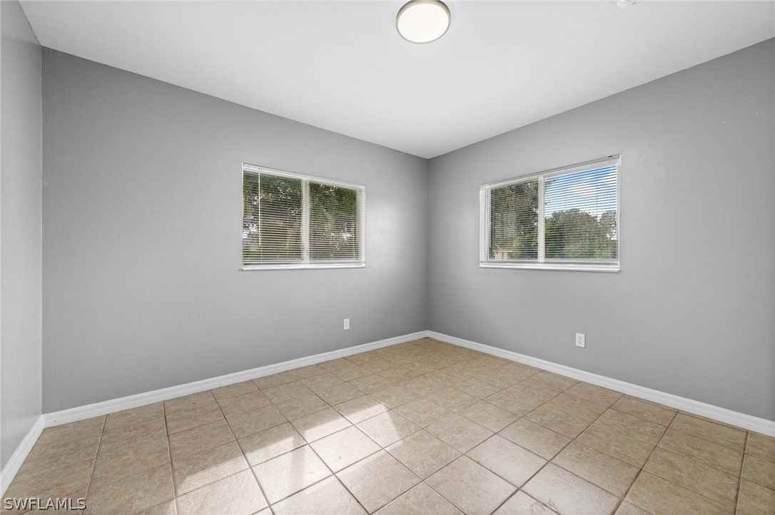 111 Gordon Ave S - Photo 7 of 7