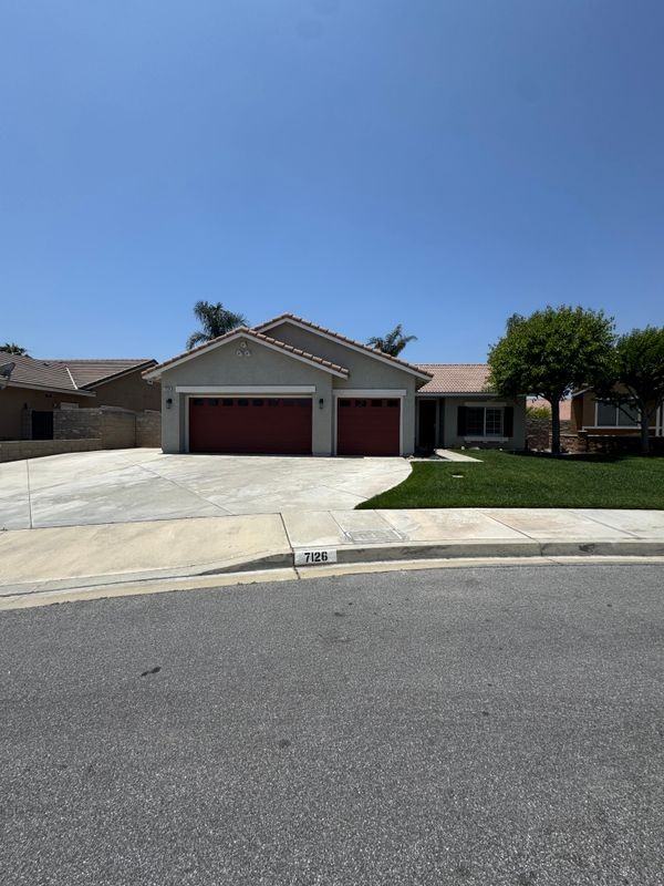 7126 Revere Way - Photo 2 of 27