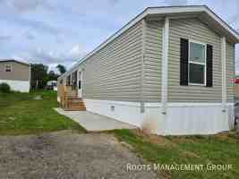 featured image of 172 Hawk Dr #172