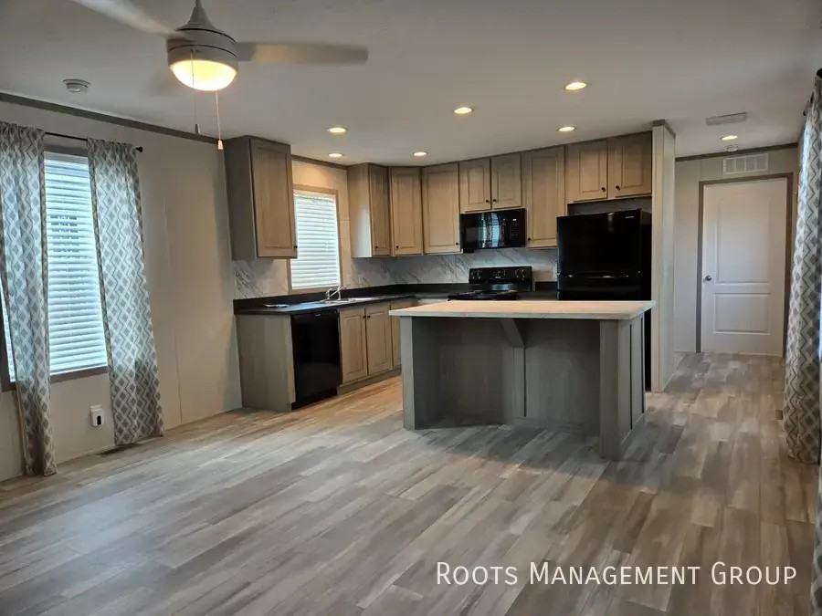 172 Hawk Dr #172 - Photo 5 of 26