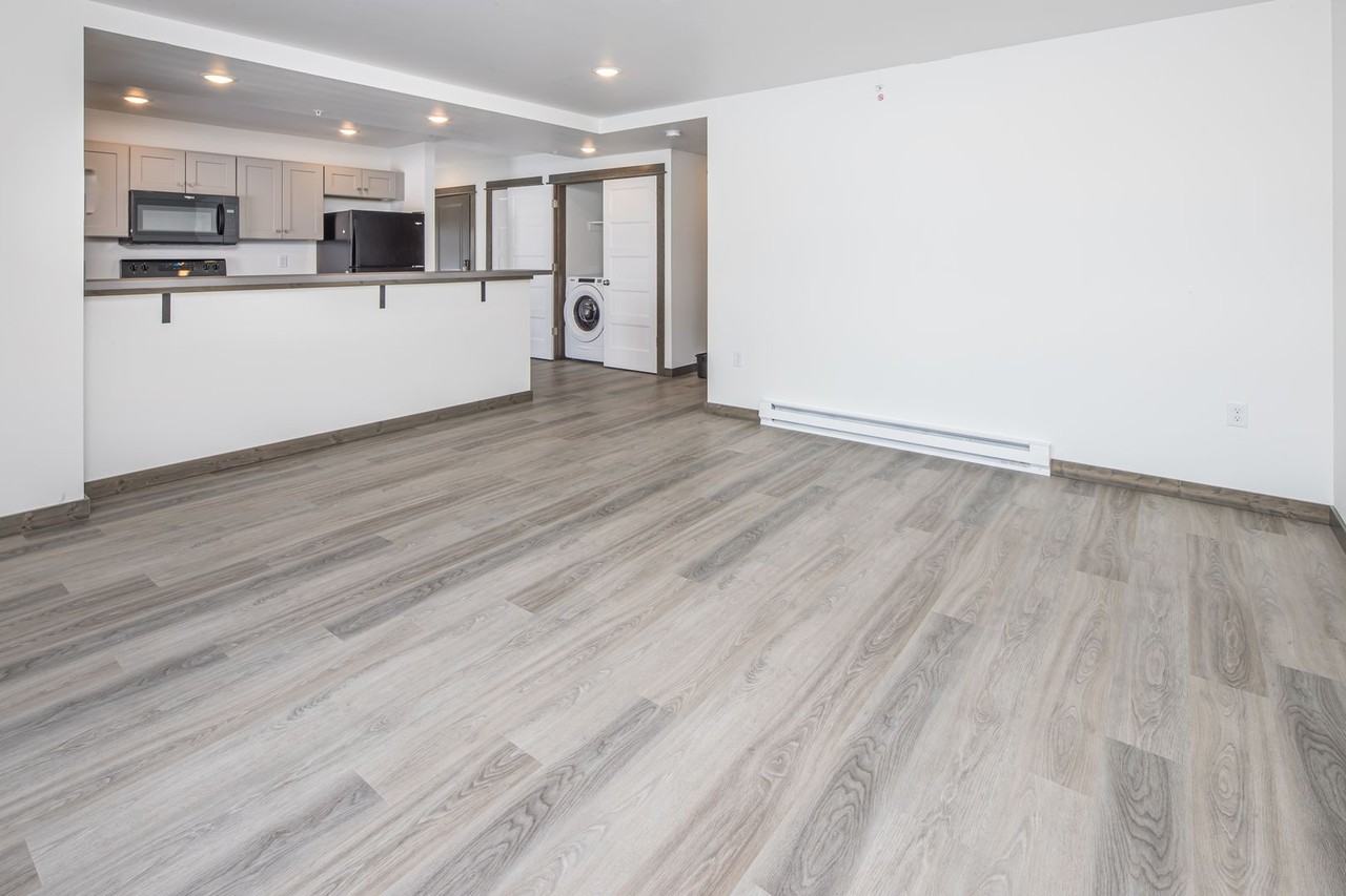 1903 Golden West Drive - Photo 5 of 50
