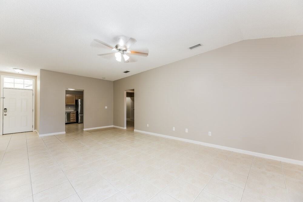 3815 Purcellville Ct - Photo 5 of 16