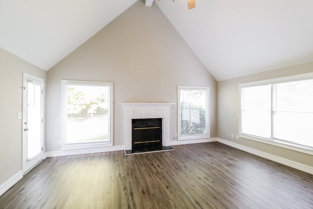 655 Timber Ives Dr - Photo 4 of 17