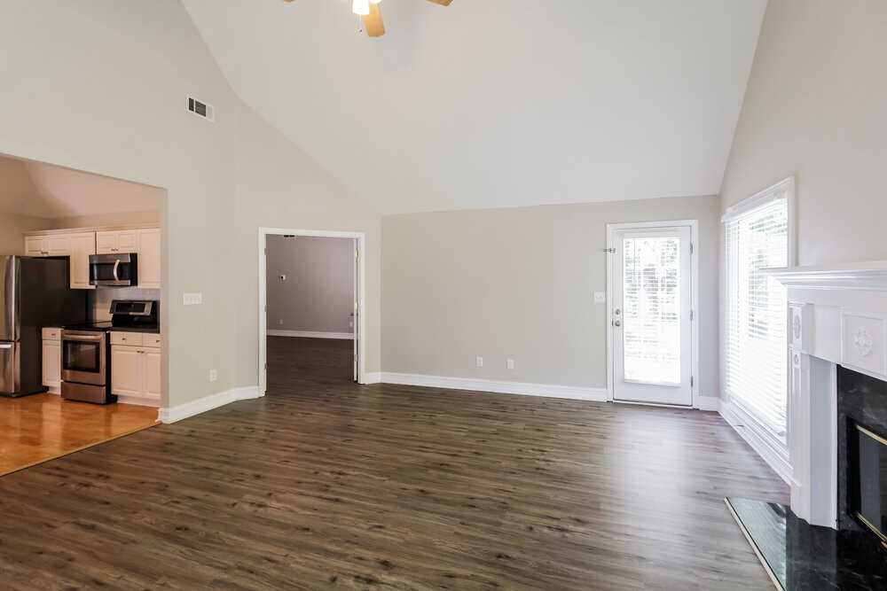 655 Timber Ives Dr - Photo 6 of 17