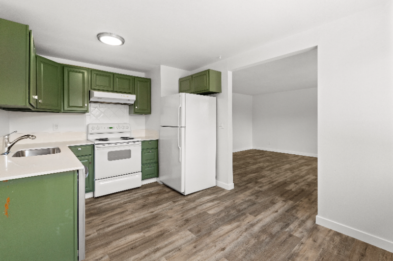 813 Woodford Ave N #2 - Photo 3 of 15