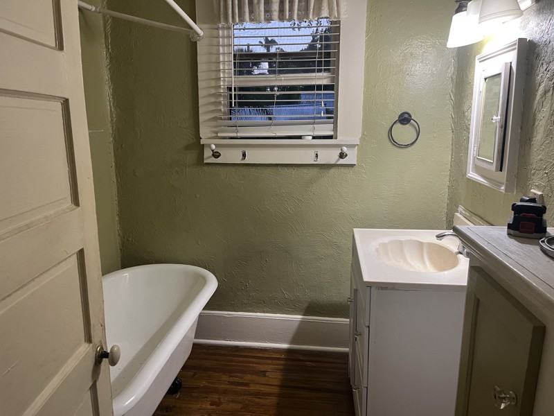 31 Desoto Pl - Photo 2 of 12