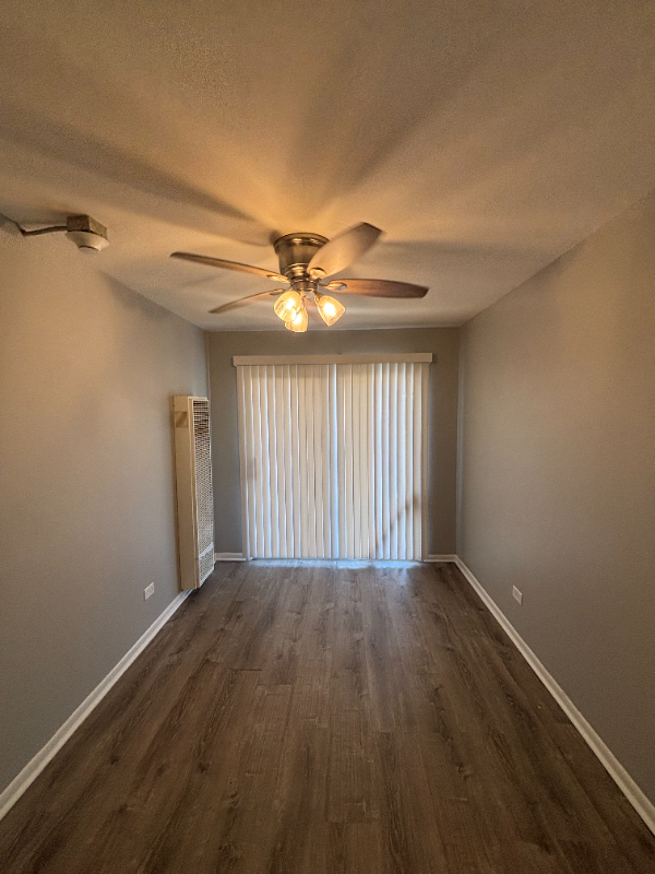 3351 Commercial Ave #3351-9 - Photo 3 of 4