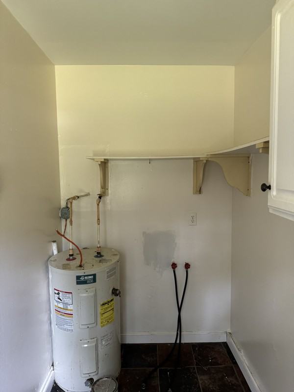 2888 Sandy Point Rd - Photo 2 of 21