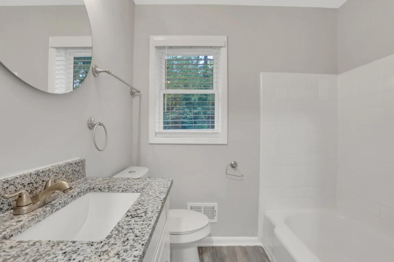 2830 Altaview Dr Se - Photo 3 of 13