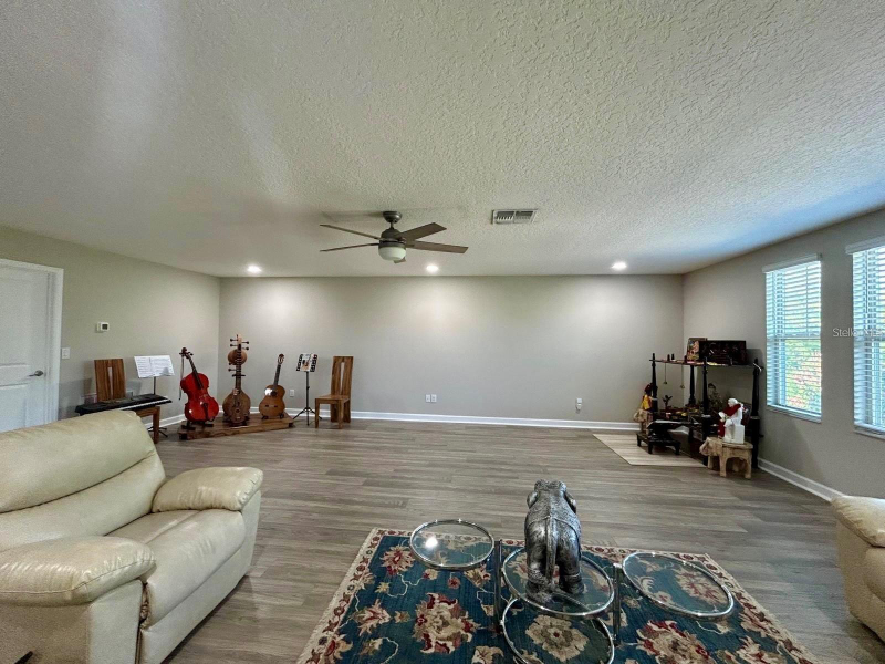 6244 English Hollow Rd - Photo 2 of 20