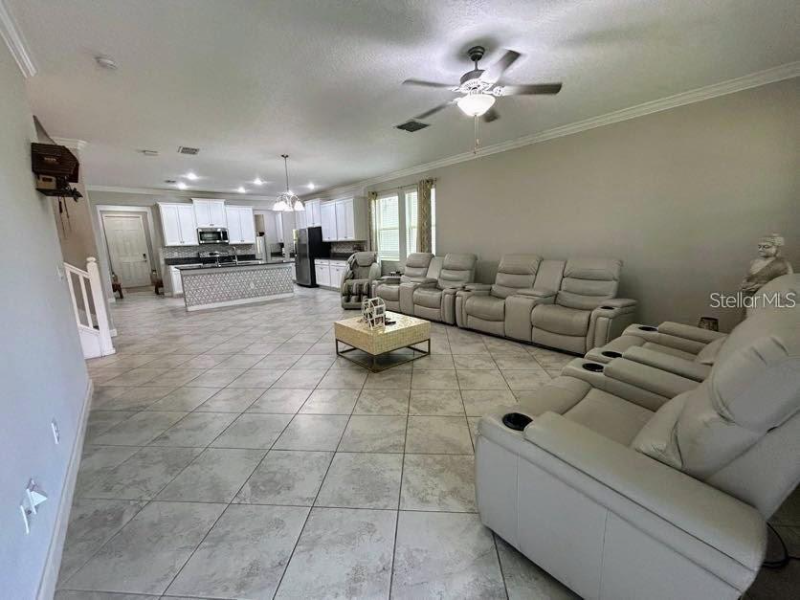 6244 English Hollow Rd - Photo 4 of 20