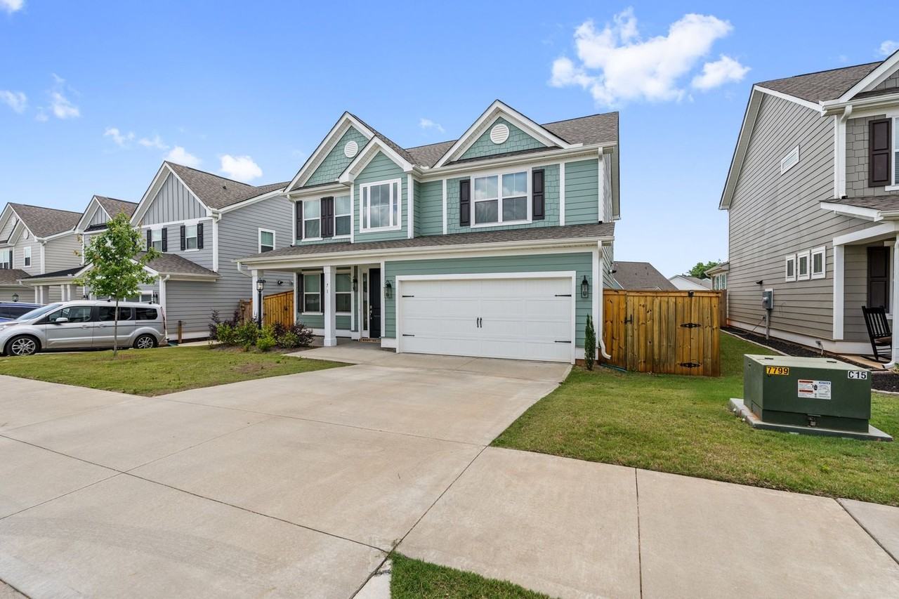 71 Red Horse Way - Photo 3 of 40