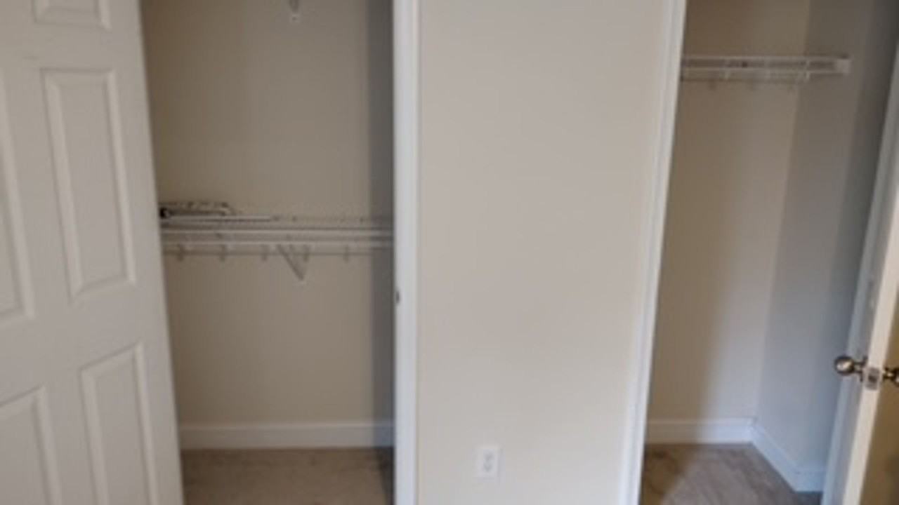 1600 Wards Ferry Rd #104 - Photo 4 of 9