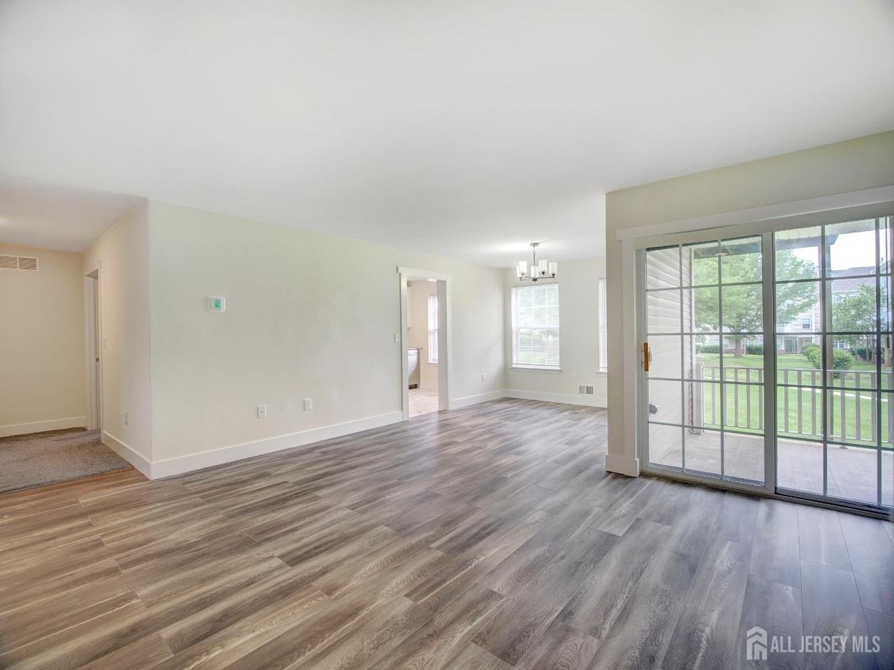 2302 Timber Ridge Court - Photo 2 of 6