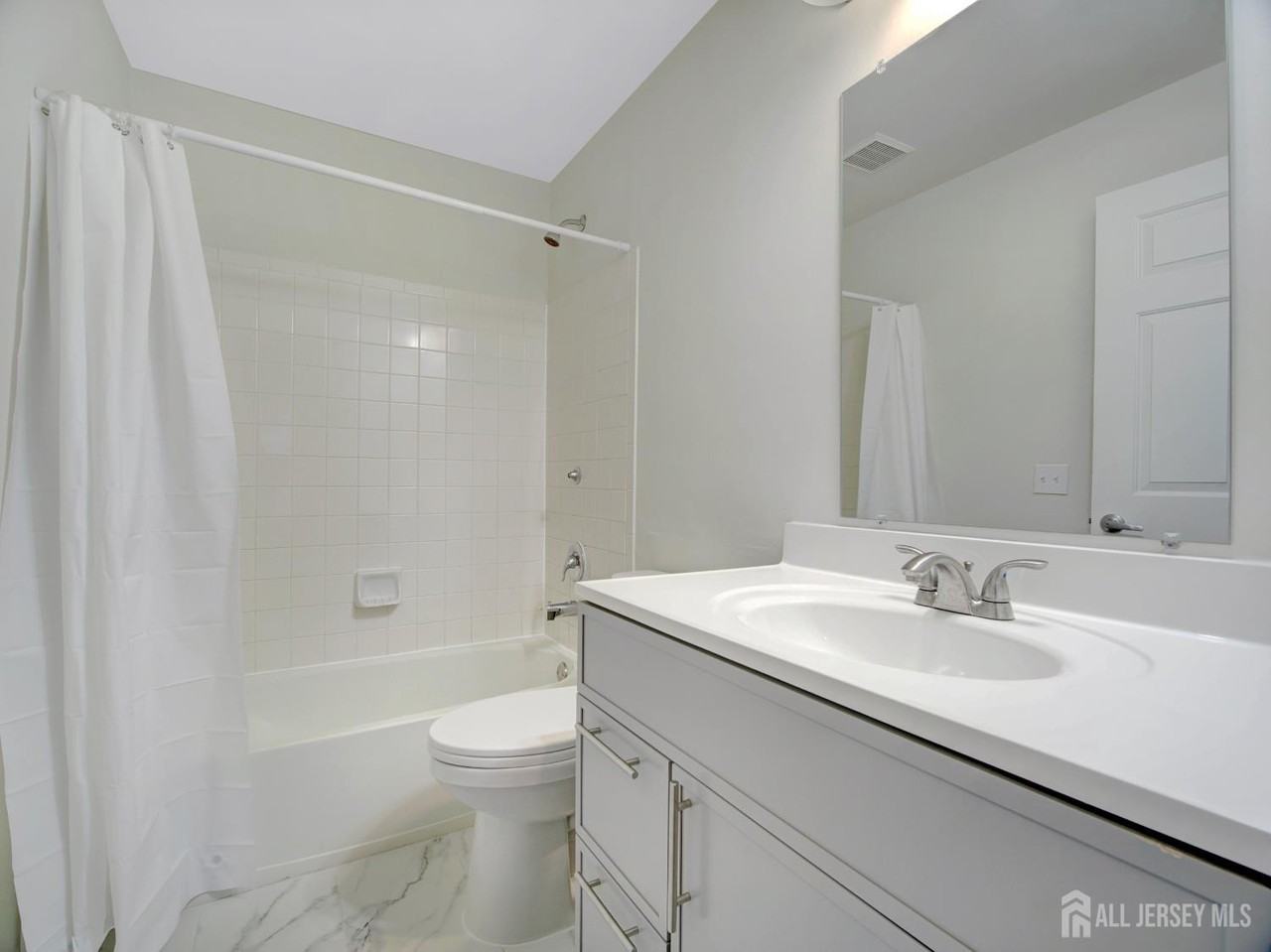 2302 Timber Ridge Court - Photo 3 of 6