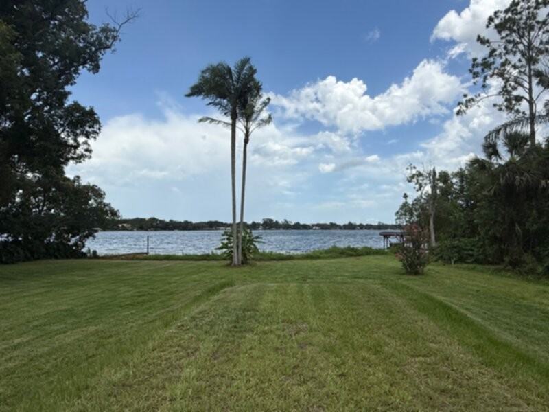 1441 Balmy Beach Dr - Photo 2 of 10