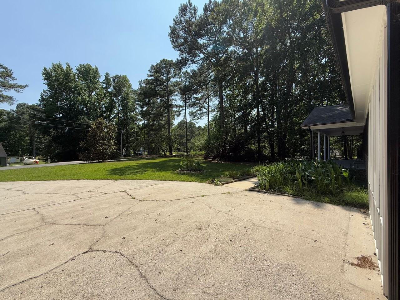 208 Hardwood Ridge Ct - Photo 5 of 46