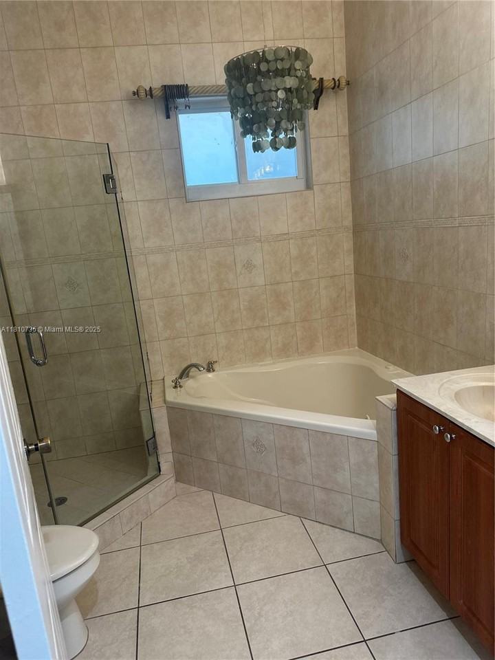 11845 Sw 3rd St #NA - Photo 7 of 20