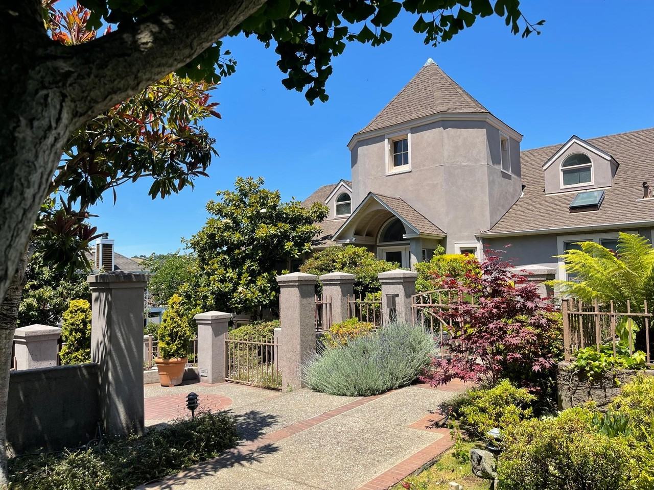 18 Laurel Ave #NA - Photo 2 of 25