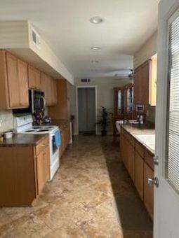 10731 W Connecticut Ave #NA - Photo 6 of 13