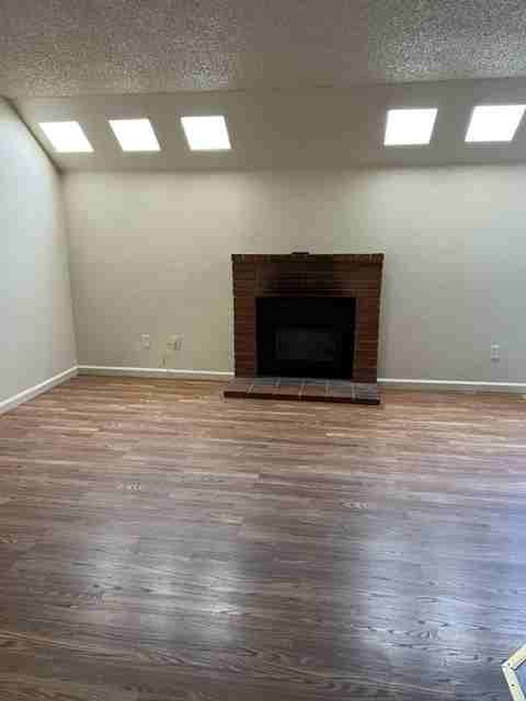 431 Longbranch Ave #2 - Photo 3 of 4