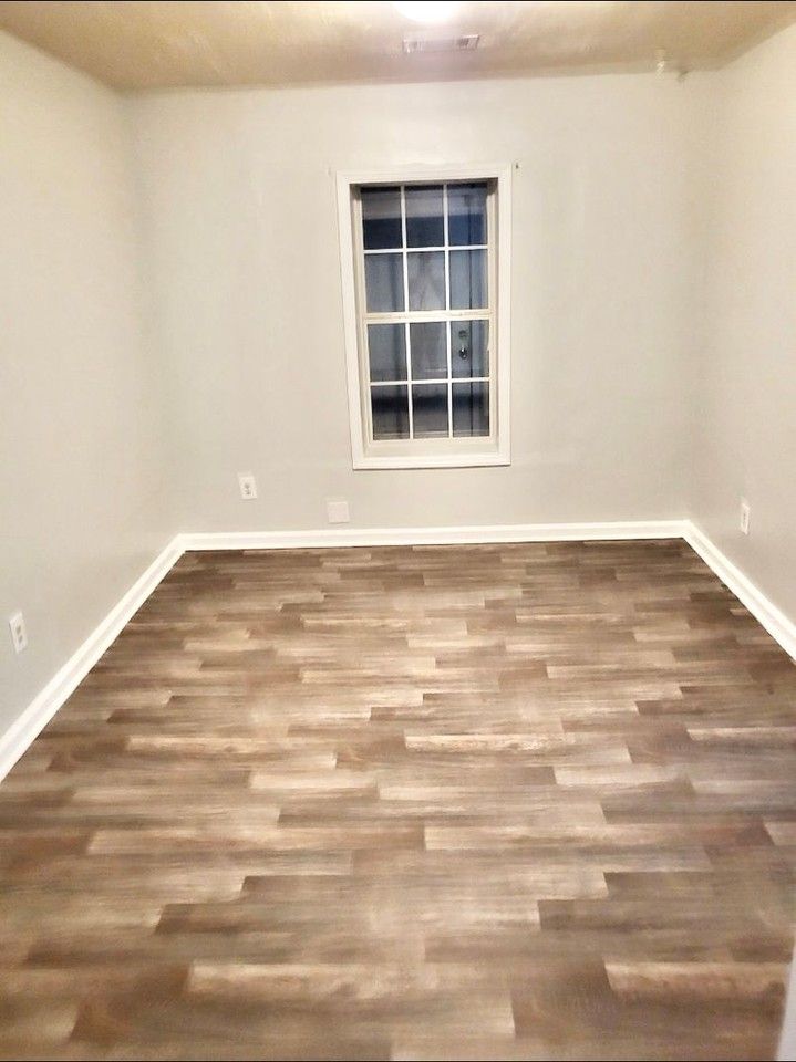 1933 Olive Rd - Photo 5 of 8