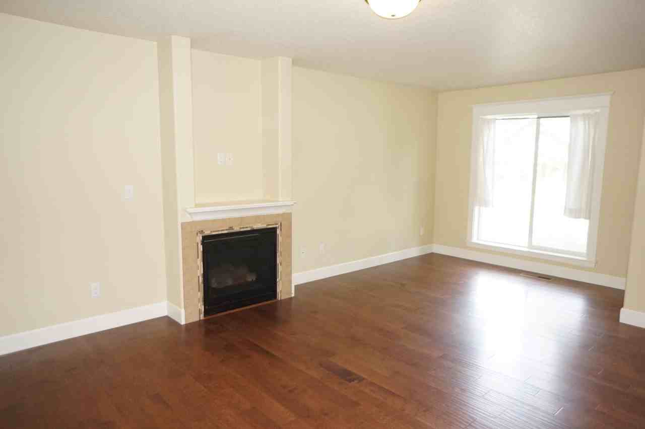 326 Ne Stafford St #A - Photo 4 of 36