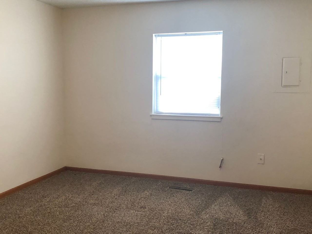 103 K St - Photo 6 of 7