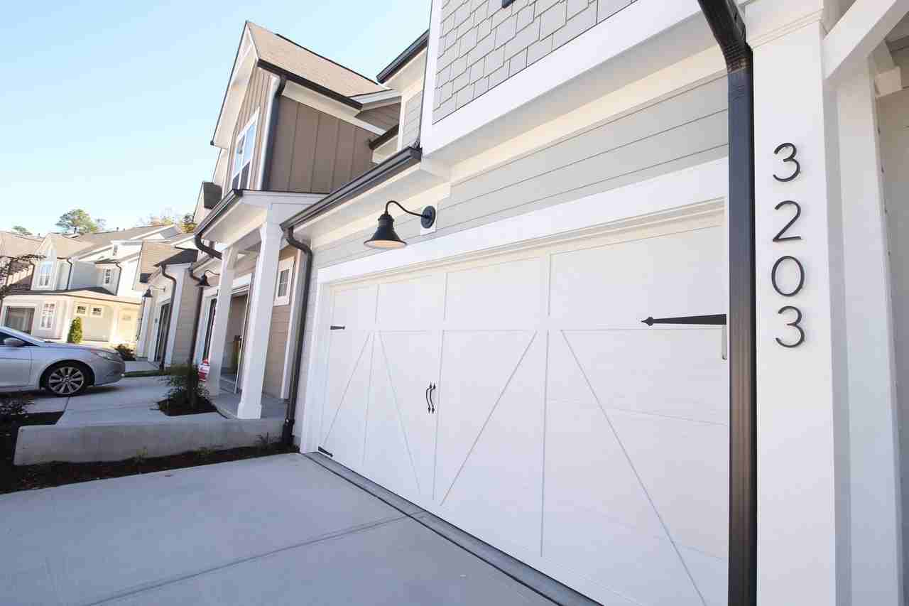 3203 Retama Run - Photo 2 of 37