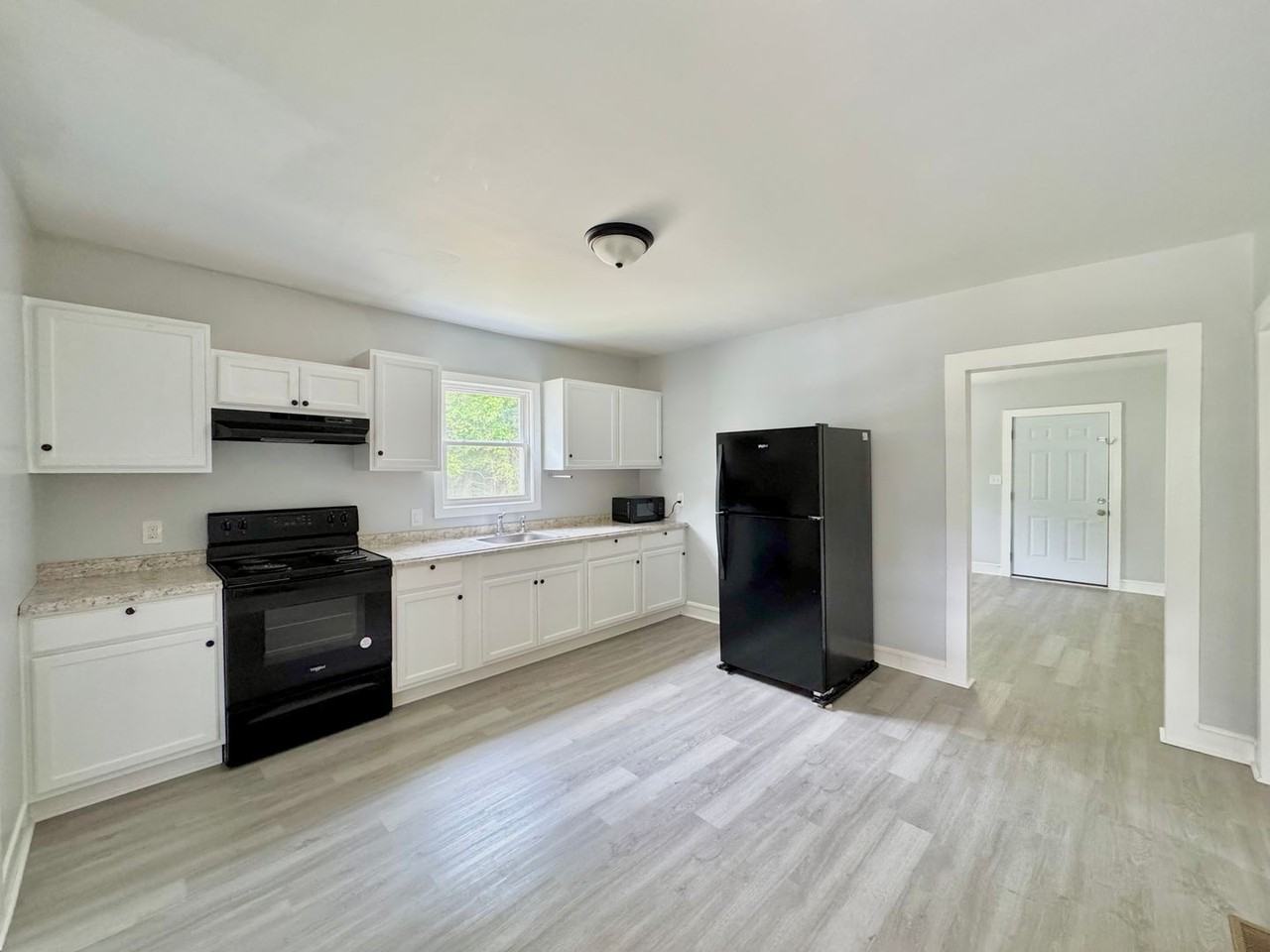 23884 Highway Forty Nine - Photo 3 of 12