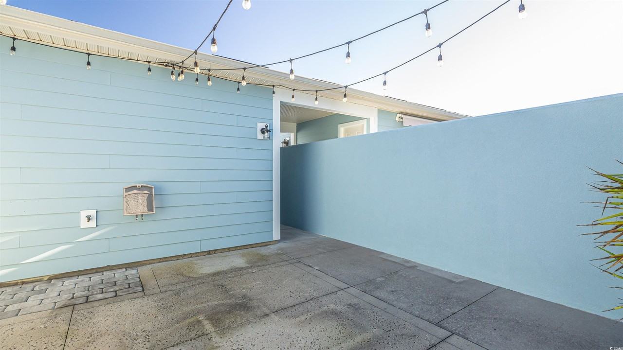 1845 Culbertson Avenue - Photo 4 of 40