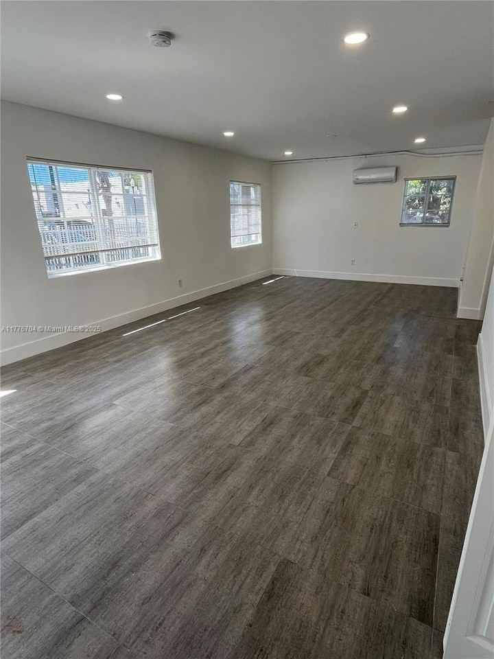 7116 Bay Drive #6 - Photo 2 of 7