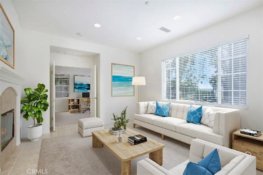 12 Avenida Reflexion - Photo 7 of 42