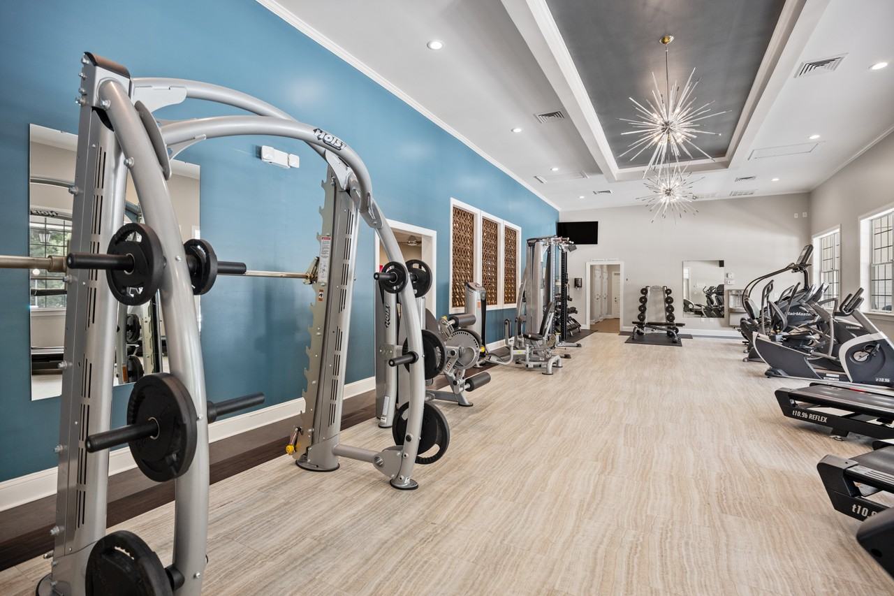 Avalon Peaks - Photo 4 of 39