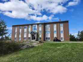 7 Reading Cres #8 - Photo 1 of 1
